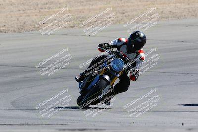 media/Mar-12-2022-SoCal Trackdays (Sat) [[152081554b]]/Turn 10 (130pm)/